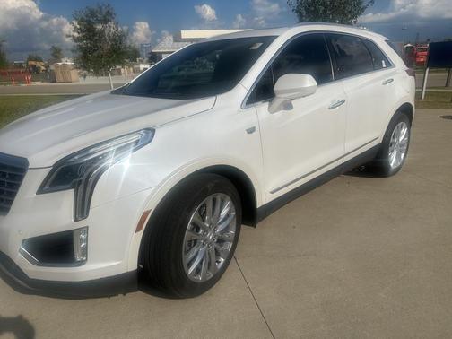 2017 Cadillac XT5 Platinum