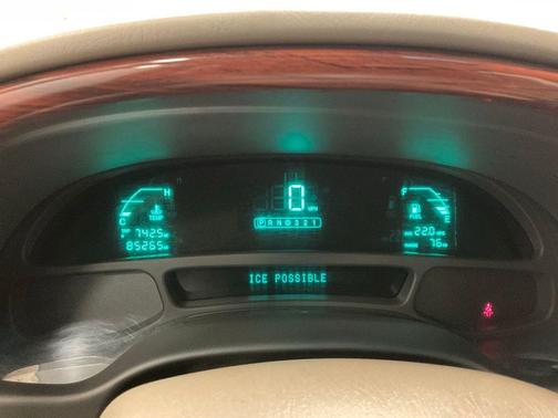 2000 Cadillac DeVille 