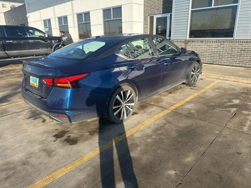 2019 Nissan Altima 2.5 SR