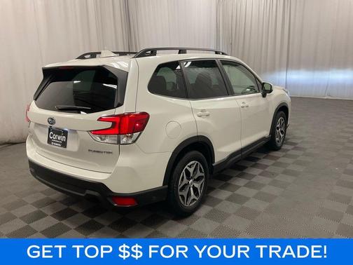 Crystal White Pearl 2023 Subaru Forester Premium