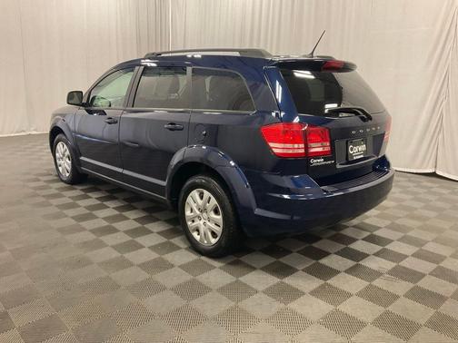 Contusion Blue Pearlcoat 2018 Dodge Journey SE