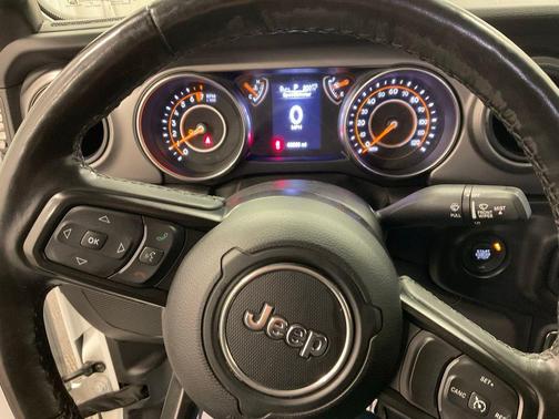 2023 Jeep Gladiator Sport