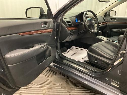 2013 Subaru Legacy 2.5i Limited