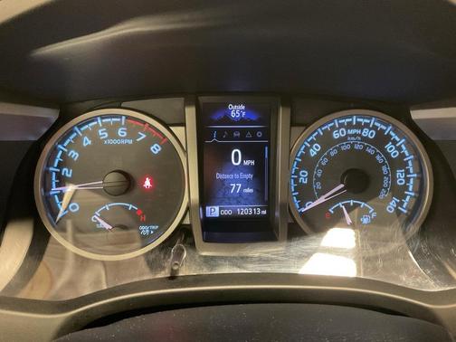 2018 Toyota Tacoma SR5