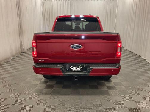 Rapid Red Metallic Tinted Clearcoat 2022 Ford F-150 XLT