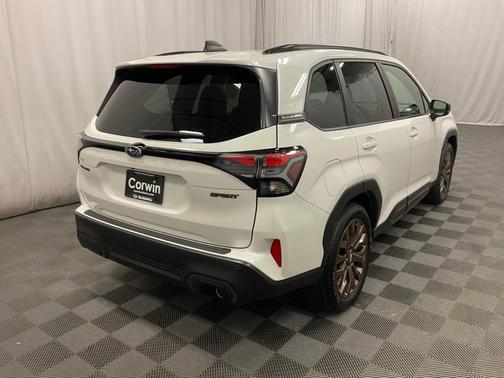 Crystal White Pearl 2025 Subaru Forester Sport