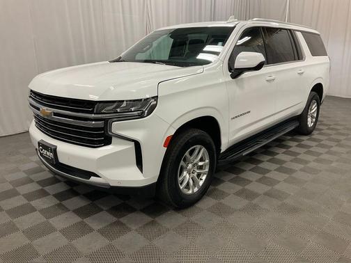 2024 Chevrolet Suburban LT