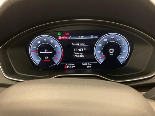 2024 Audi Q5 45 S line quattro Premium