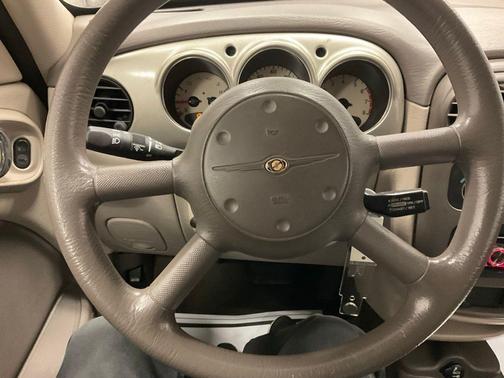 2003 Chrysler PT Cruiser Base