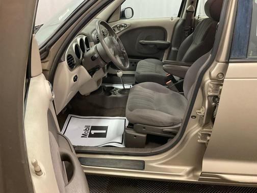 2003 Chrysler PT Cruiser Base