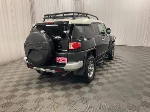 2011 Toyota FJ Cruiser Base