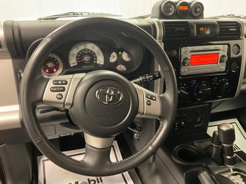 2011 Toyota FJ Cruiser Base