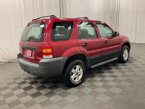 2005 Ford Escape XLS