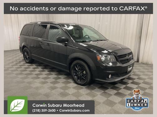 Brilliant Black Crystal Pearlcoat 2019 Dodge Grand Caravan GT
