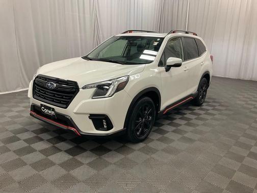 Crystal White Pearl 2023 Subaru Forester Sport