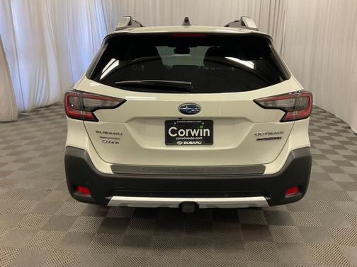 2023 Subaru Outback Touring XT