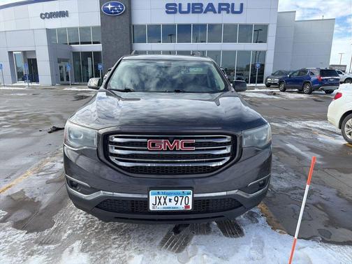 2017 GMC Acadia SLE-2