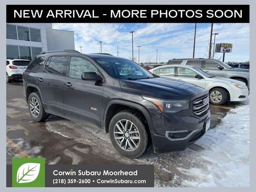 2017 GMC Acadia SLE-2