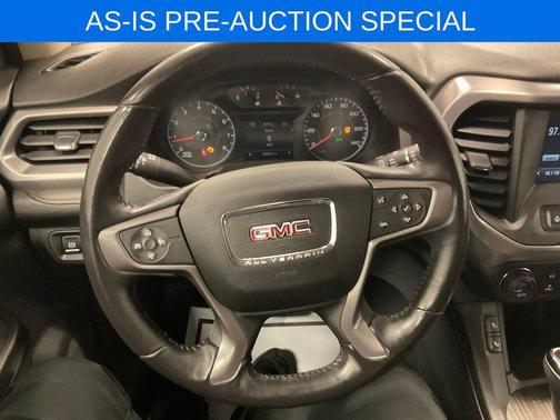 2017 GMC Acadia SLE-2