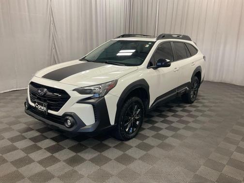 Crystal White Pearl 2024 Subaru Outback Onyx Edition