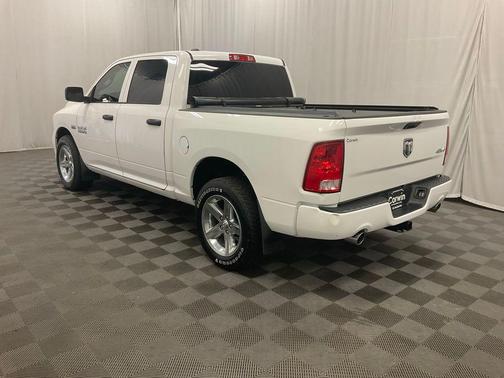 Bright White Clearcoat 2015 RAM 1500 Tradesman/Express