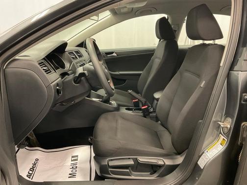 2016 Volkswagen Jetta 1.4T S w/Technology
