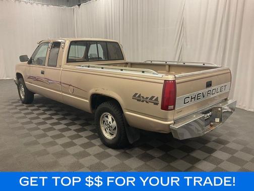 Tan 1989 Chevrolet 1500 SCOTTSDALE