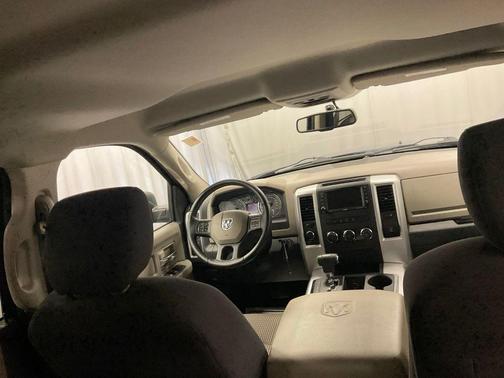 True Blue Pearlcoat 2012 RAM 1500 SLT