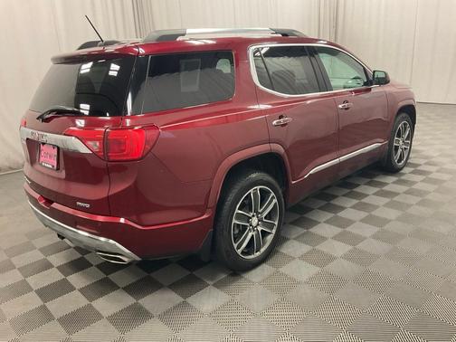 2018 GMC Acadia Denali