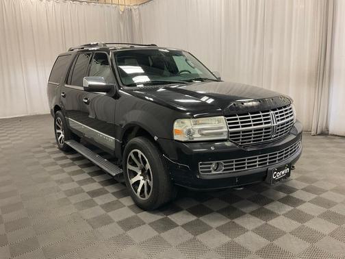 2010 Lincoln Navigator Base