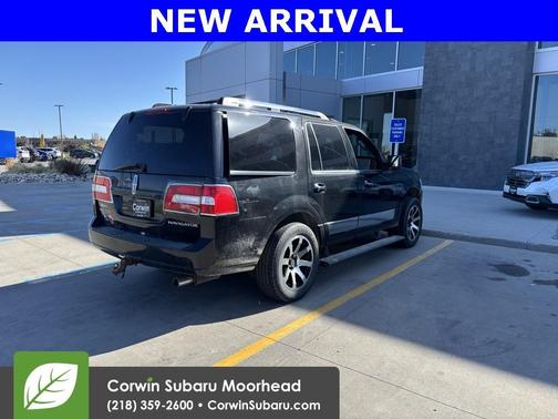 2010 Lincoln Navigator Base
