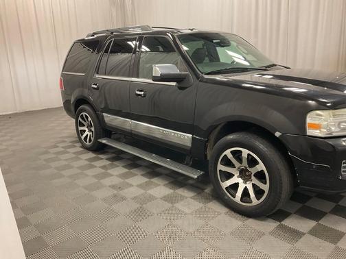 2010 Lincoln Navigator Base