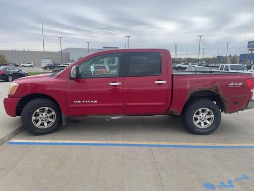 2005 Nissan Titan SE Crew Cab