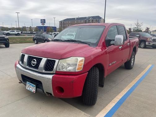2005 Nissan Titan SE Crew Cab
