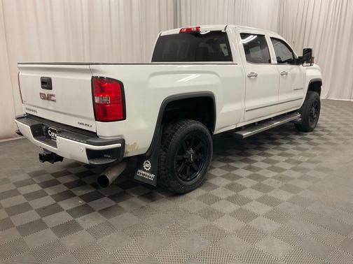 2015 GMC Sierra 2500 Denali