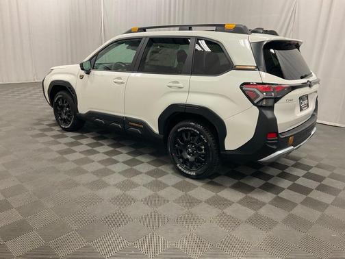 Crystal White Pearl 2026 Subaru Forester Wilderness