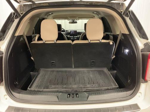 Oxford White 2021 Ford Explorer Limited