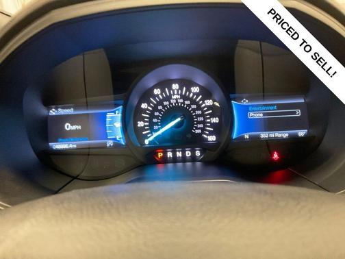 Iconic Silver Metallic 2024 Ford Edge ST Line