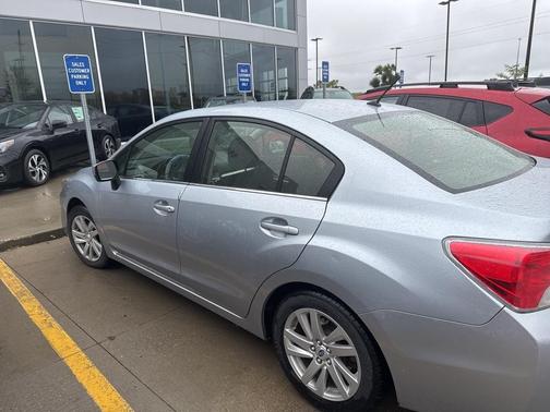 2016 Subaru Impreza 2.0i Premium