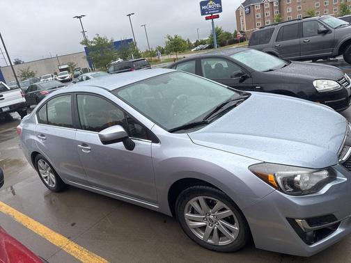 2016 Subaru Impreza 2.0i Premium