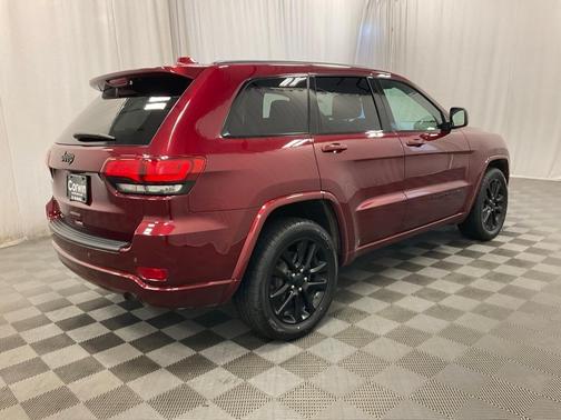 2019 Jeep Grand Cherokee Altitude