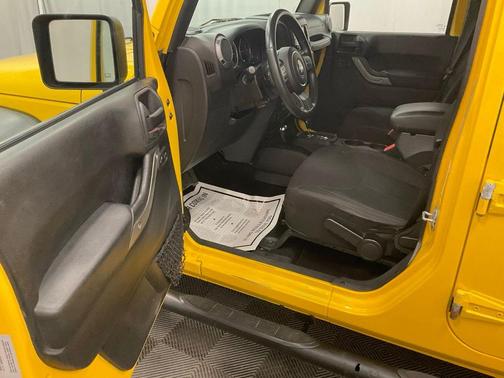 Baja Yellow Clearcoat 2015 Jeep Wrangler Unlimited Sport