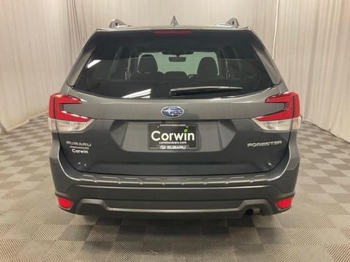Magnetite Gray Metallic 2023 Subaru Forester Premium