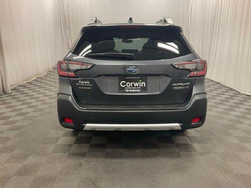 Magnetite Gray Metallic 2025 Subaru Outback Touring XT