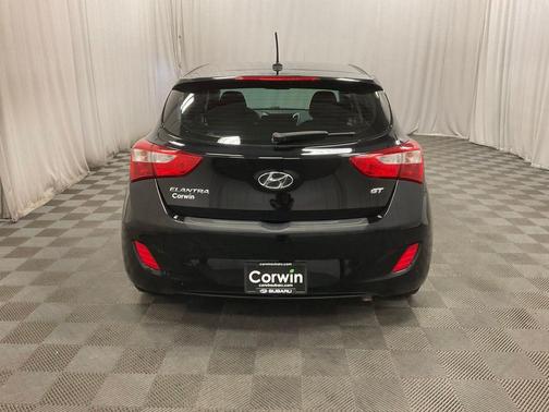 Black Noir Pearl 2016 Hyundai Elantra GT Base