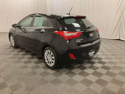 Black Noir Pearl 2016 Hyundai Elantra GT Base