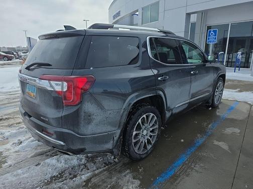 2021 GMC Acadia Denali