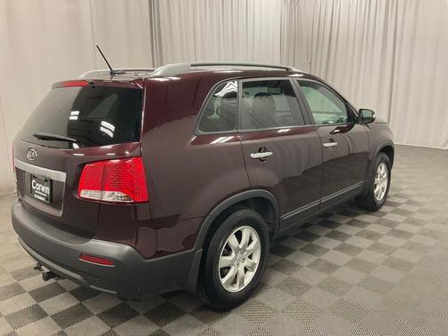 2011 Kia Sorento LX