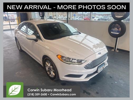 Oxford White 2017 Ford Fusion SE