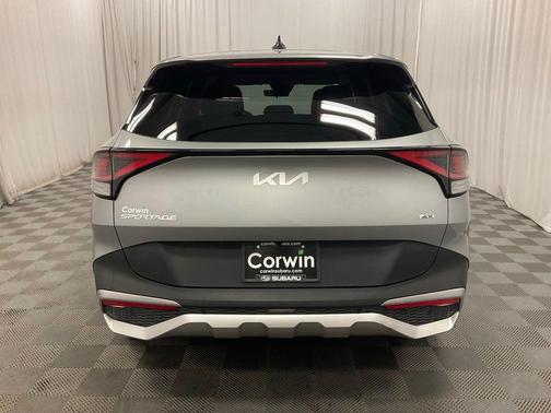 2024 Kia Sportage LX